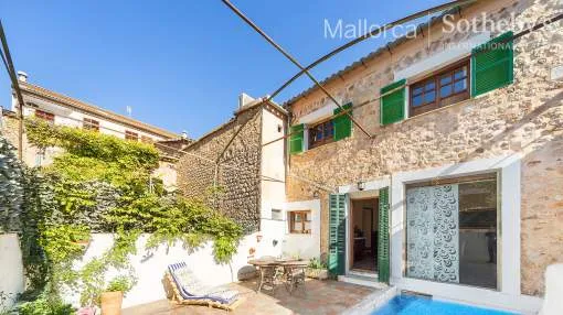 Manor house in Soller Manor house in Soller